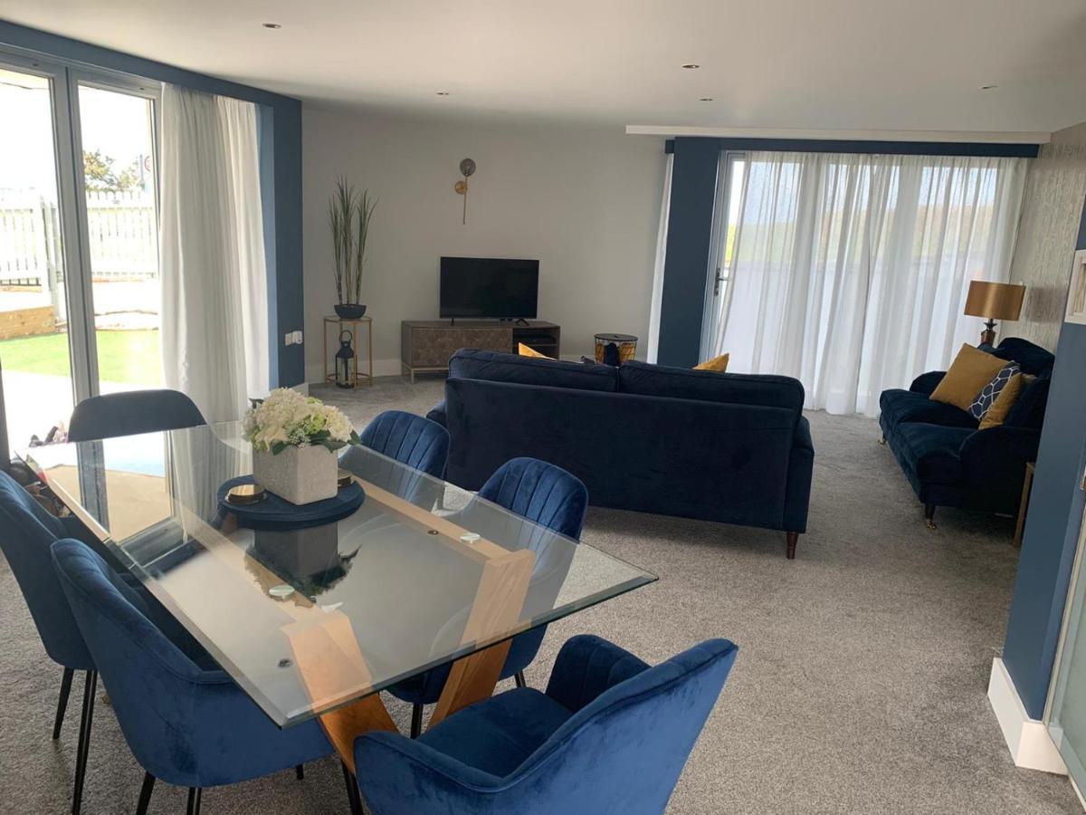 Beautiful 3 Bedroom Apartment By The Sea Newquay  Ngoại thất bức ảnh